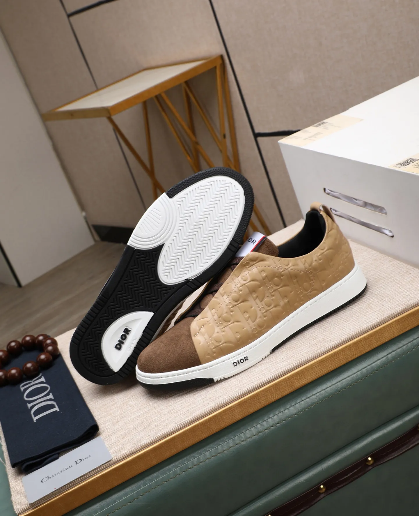 Men's men's shoes💰460 🌹🌹[Dior] 2025 latest model🙈original replica! 👟👟👟You can go to the top-notch workmanship. The upper is made of Italian 🇮🇹imported cowhide. The mesh lining is suitable for travel. The original replica outsole makes it suitable for all kinds of travel, showing low-key luxury. Let quality speak for itself. Color: Size: 38-44